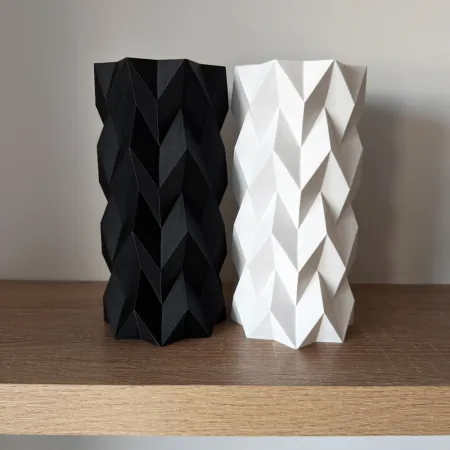 Geometryczny Wazon na Sztuczne Kwiaty, Skandynawski
